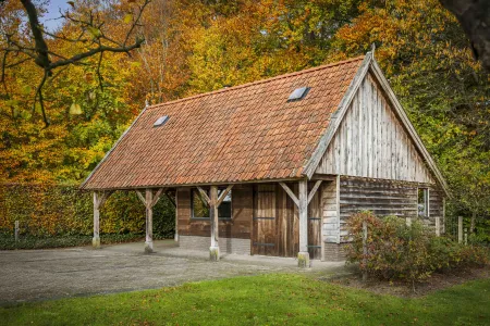 Landhuis, Almen